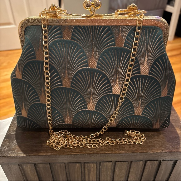 Source Unknown Gold and Black Art Deco Clutch - Picture 8 of 13